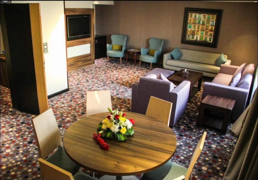 Golden Tulip Al Khobar Hotell Eksteriør bilde