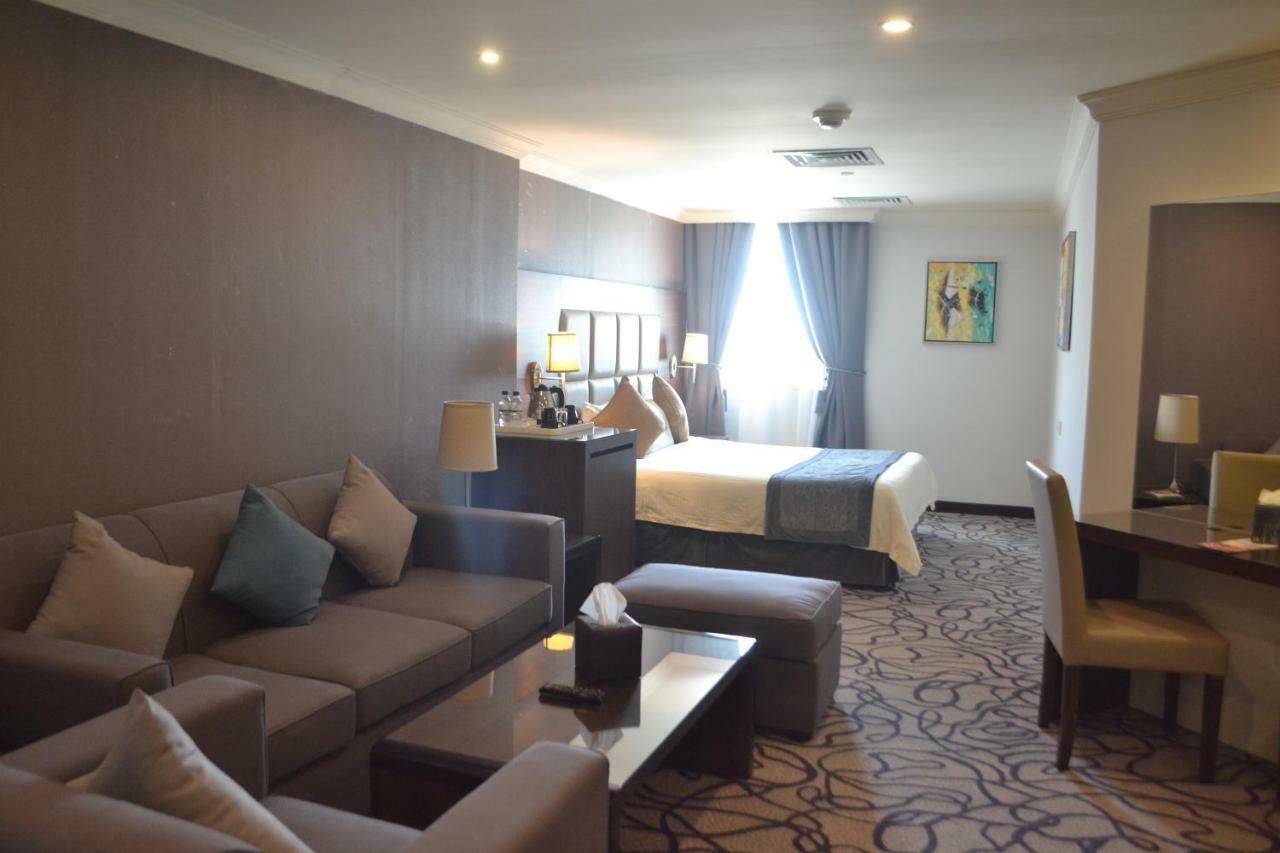 Golden Tulip Al Khobar Hotell Eksteriør bilde